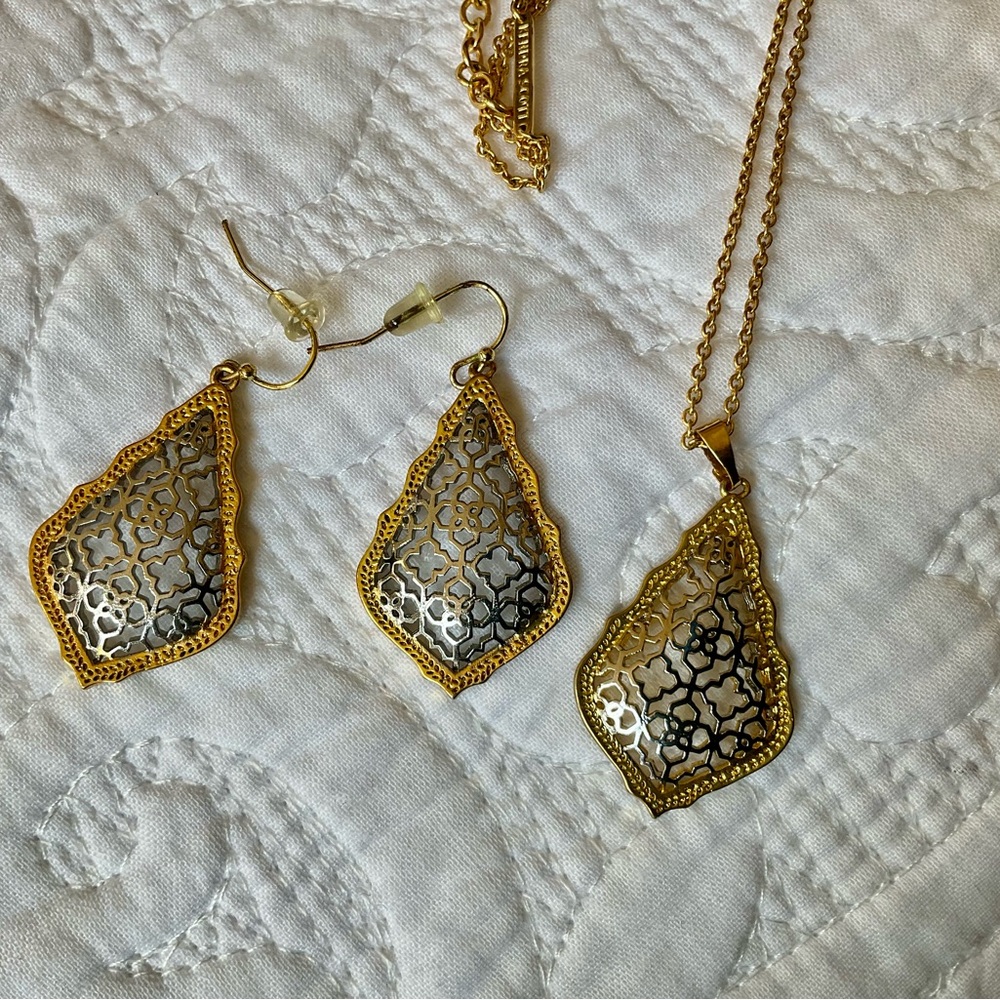 Kendra Scott,Addie two-tone earrings and necklace